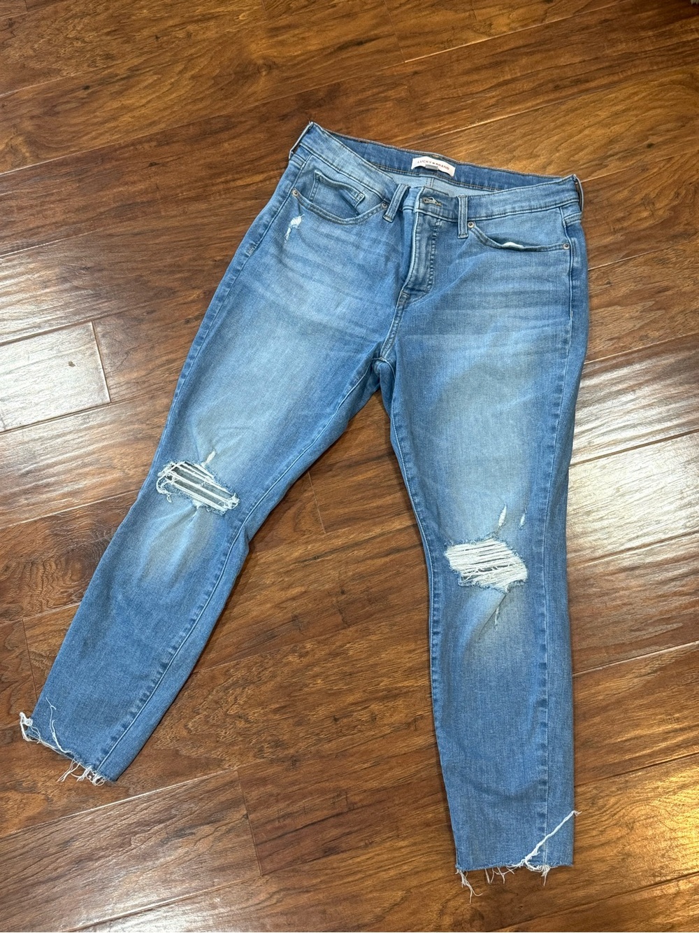 Lucky Brand Medium Blue Distressed Women’s Jeans